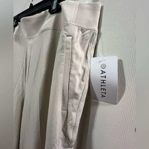 Athleta woman’s Cream Wide Leg Pants. NWT - Picture 5 of 16